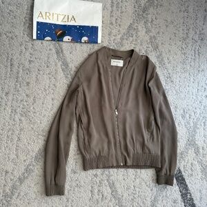Aritzia Babaton Gilroy Lightweight Zip Up Bomber